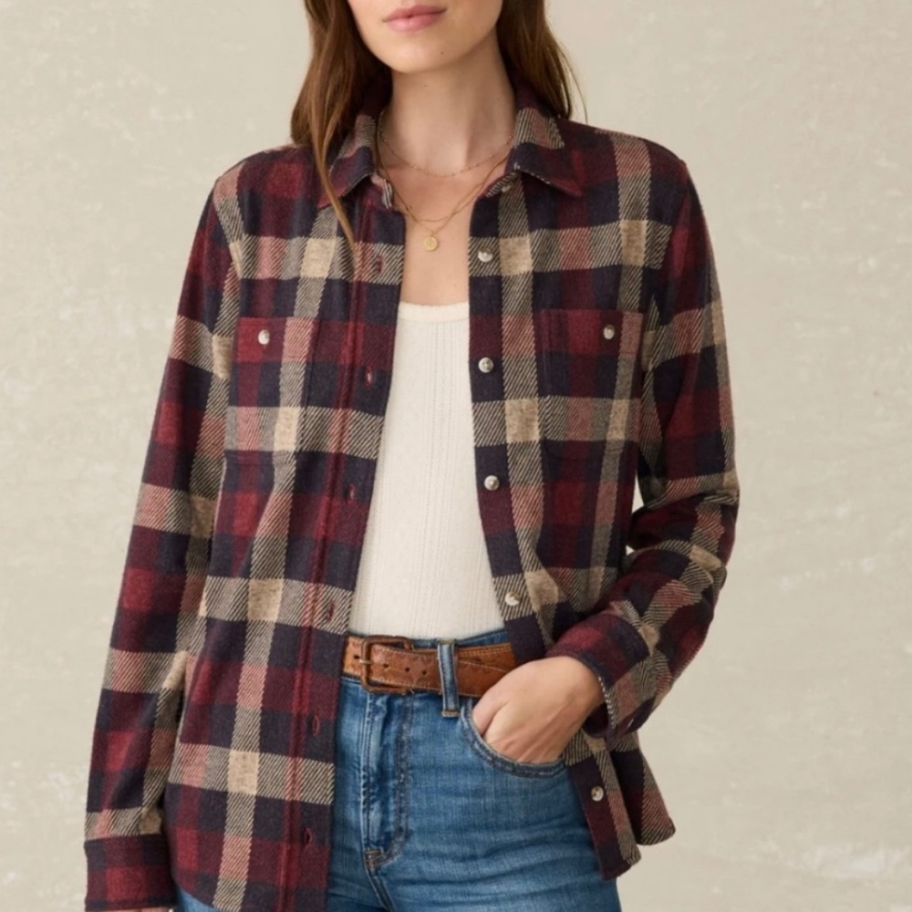 Faherty Burgundy and Cream Plaid Button-Down sweater Shirt